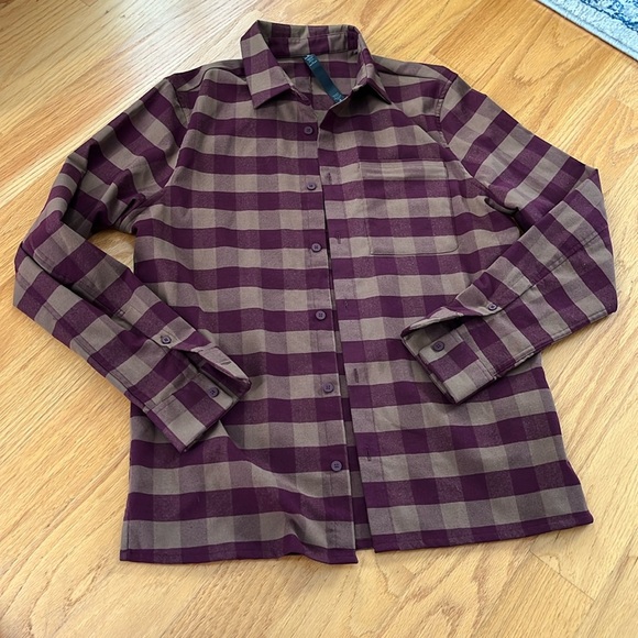 Lululemon Masons Peak Flannel shirt size small brown/burgundy buffalo plaid - Picture 1 of 10